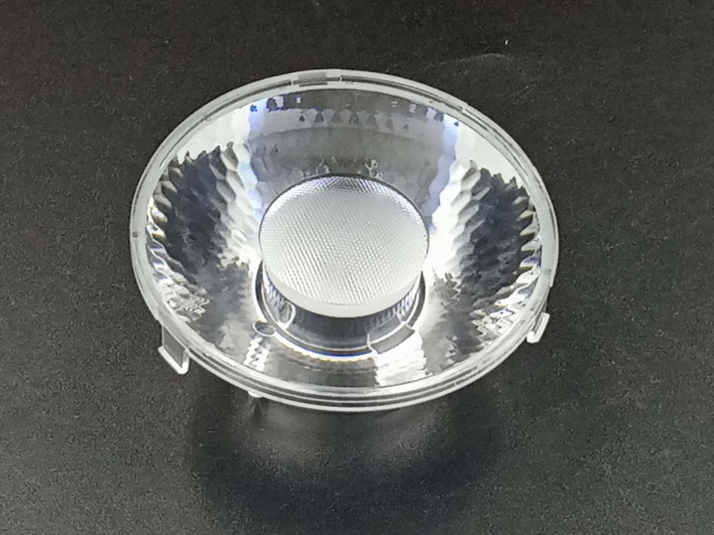 COB防眩光舞臺(tái)燈筒燈透鏡/6930(帶扣帶柱子噴砂)透鏡15°單顆聚光